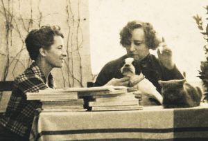 renée Hamon et Colette et chienne souci terrasse appart palais royal